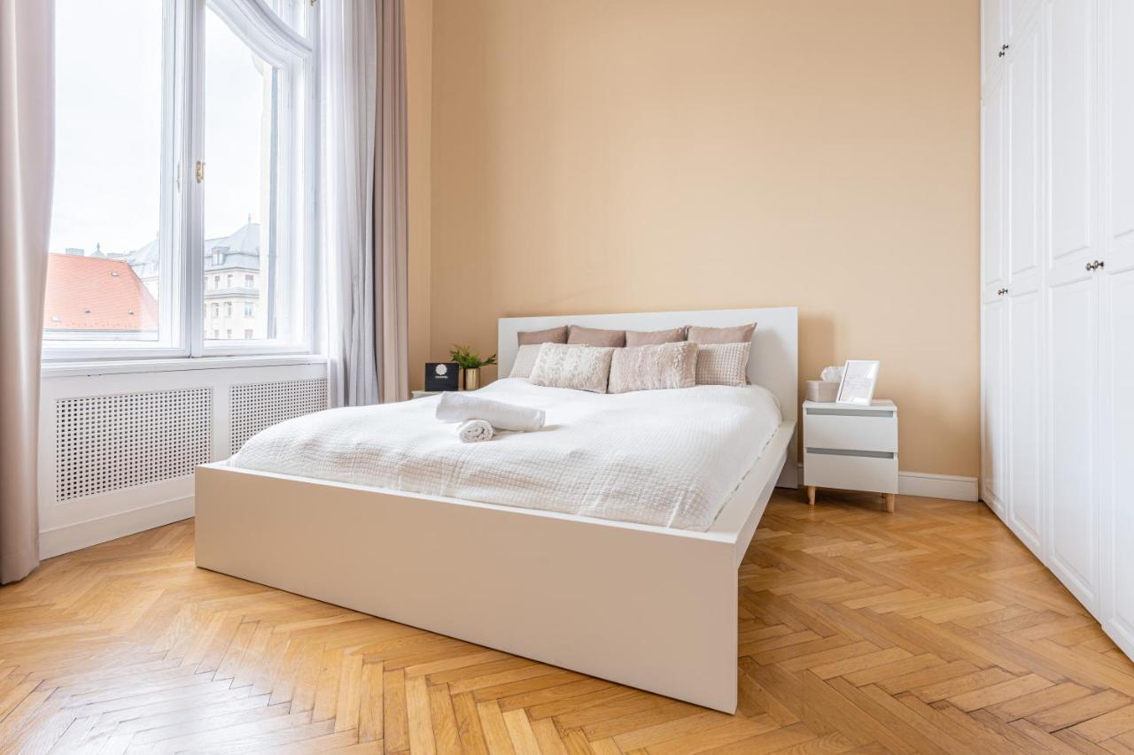 Matilda Luxury Suite Apartment Boedapest Buitenkant foto