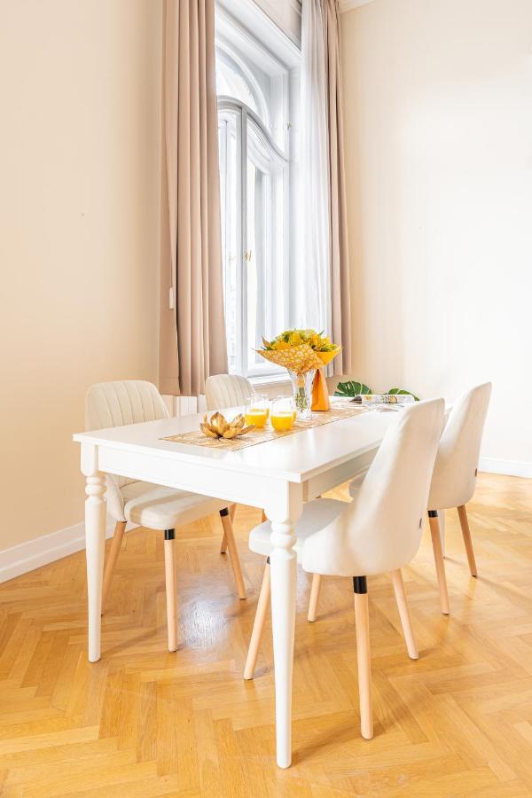 Matilda Luxury Suite Apartment Boedapest Buitenkant foto